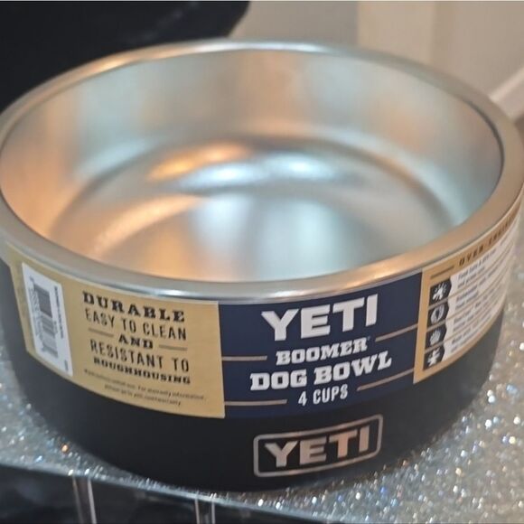 Yeti 4C. Boomer Dog Bowl- Black - Picture 9 of 10
